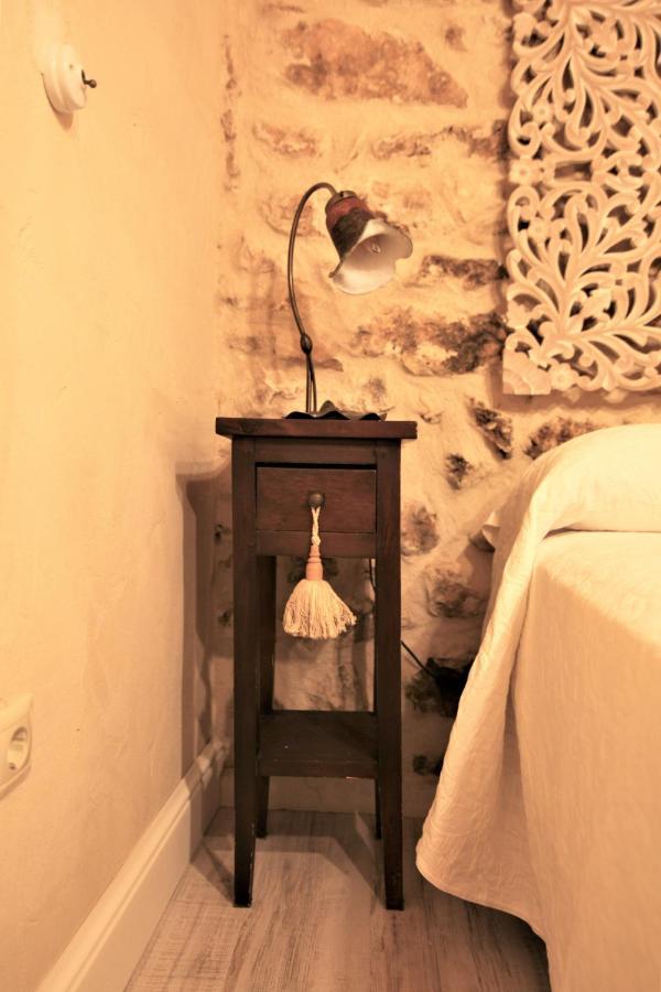 Wabisabi Townhouse Villa Montejo de la Vega de la Serrezuela ภายนอก รูปภาพ