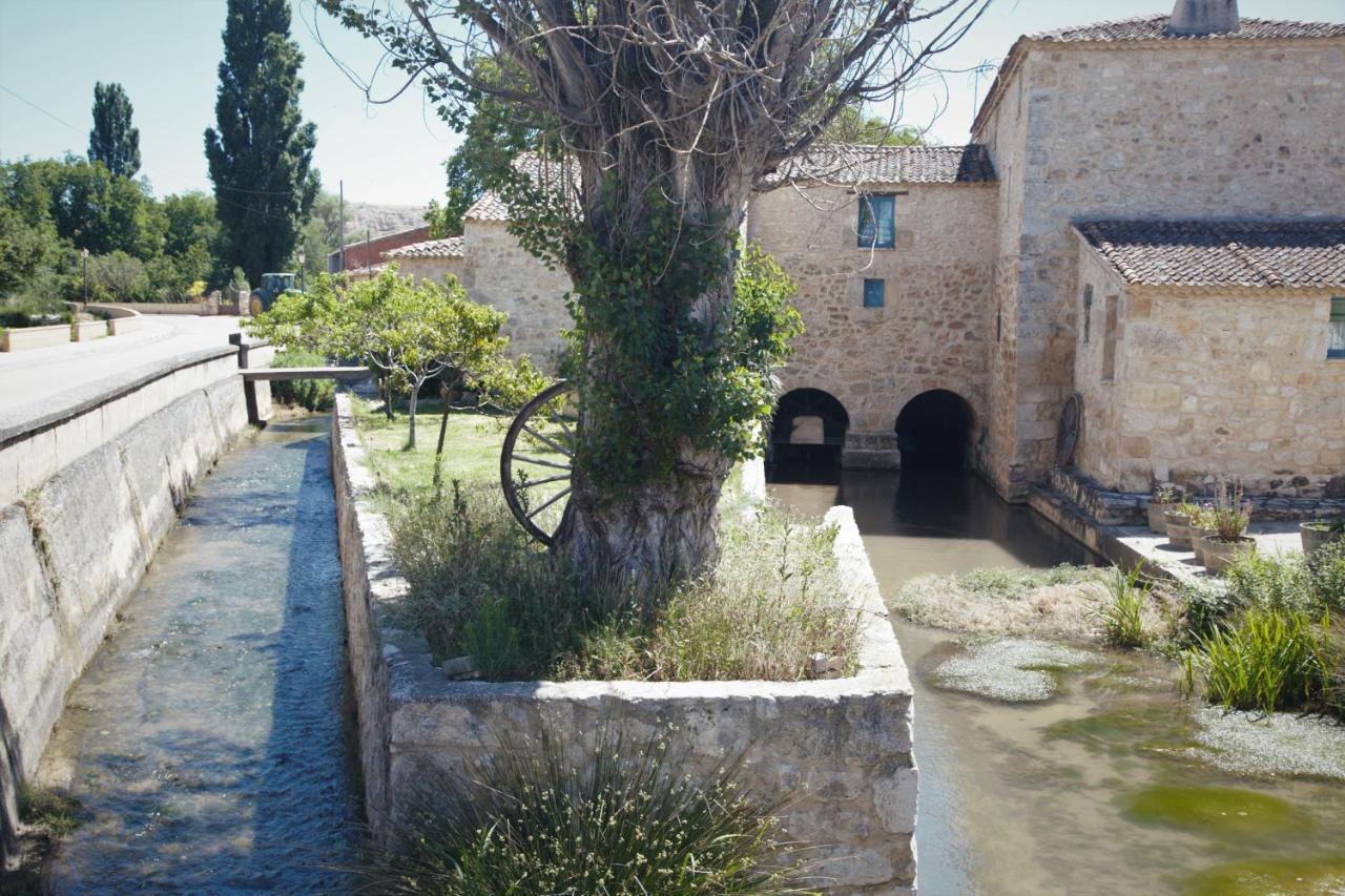 Wabisabi Townhouse Villa Montejo de la Vega de la Serrezuela ภายนอก รูปภาพ